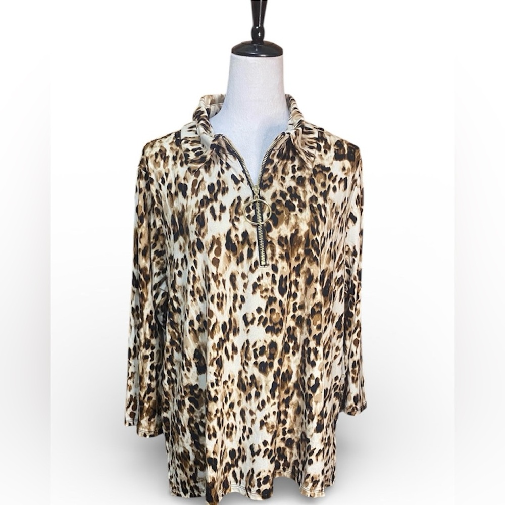NWOT Plus Size Thomas & Olivia Animal Print Top - Picture 1 of 7